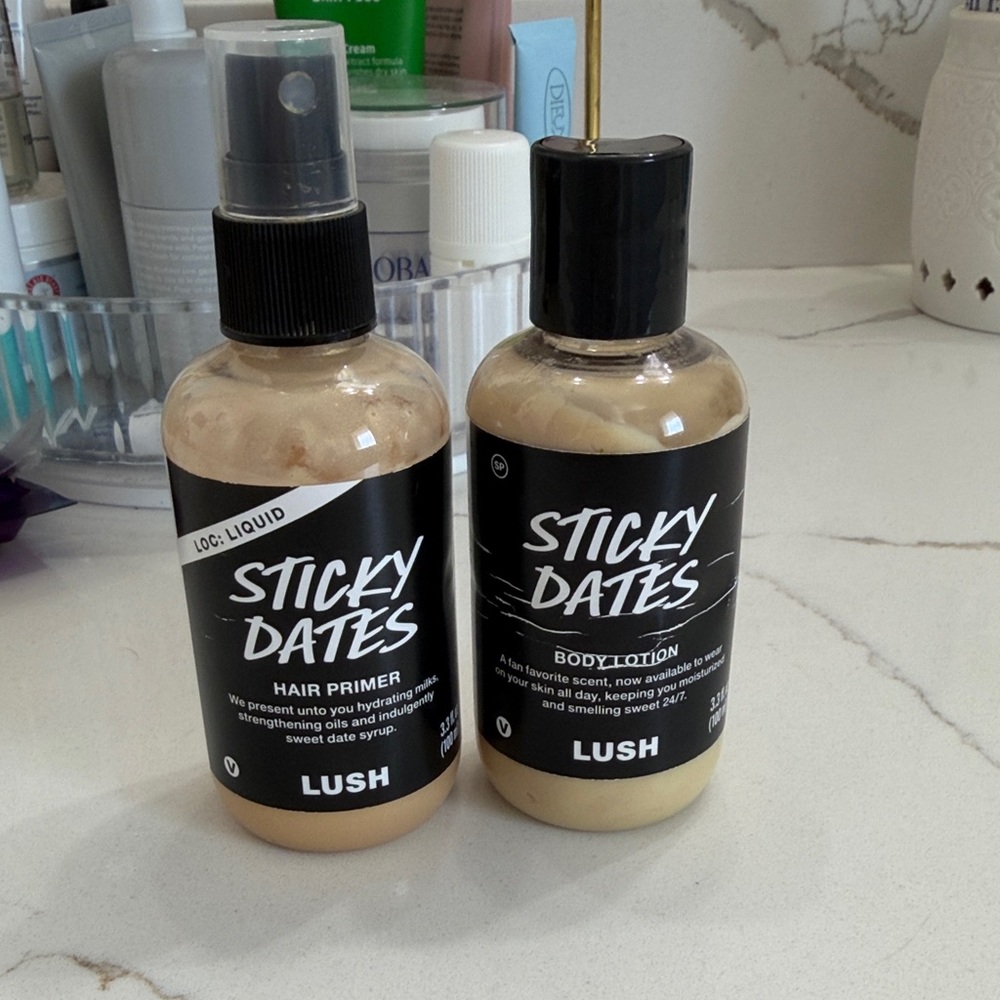 LUSH Sticky Dates Duo in Beige and Black